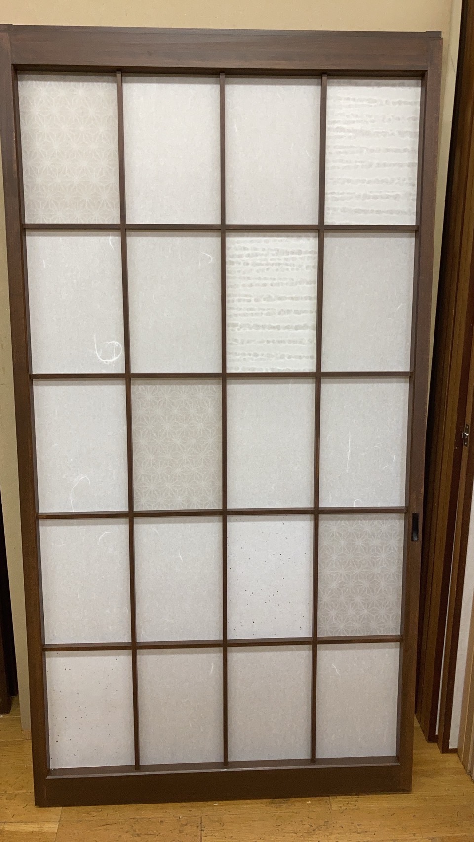 障子の貼り替え